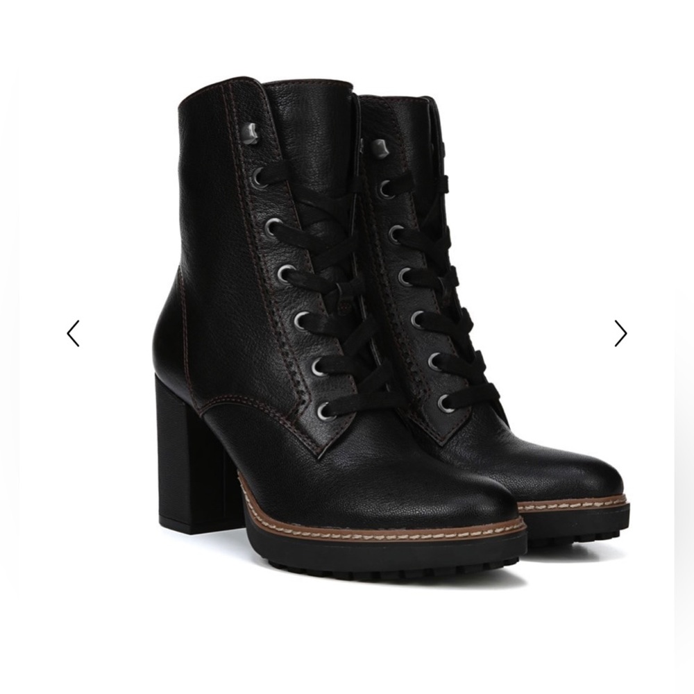 Naturalizer Callie Boot NIB